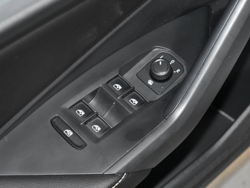 New 2026 Volkswagen Jetta Sport FWD image 4