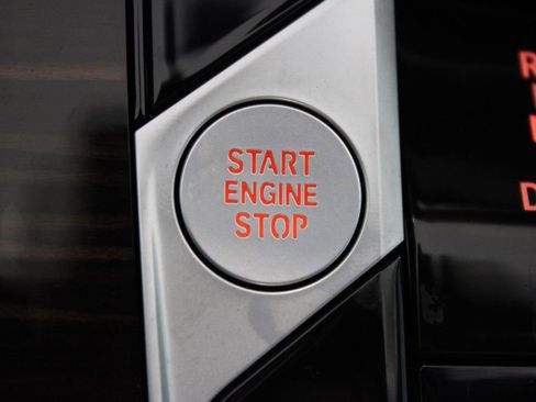 New 2026 BMW X5 xDrive40i w/ Climate Comfort Package image 21