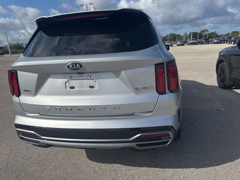 Used 2021 Kia Sorento SX AWD/4WD image 4