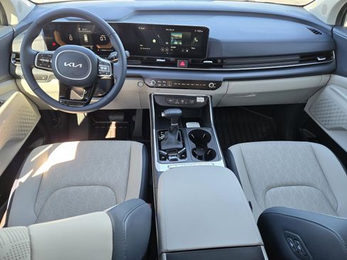 New 2026 Kia Carnival EX image 19