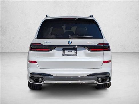 New 2027 BMW X7 xDrive40i w/ M Sport Package AWD/4WD image 8