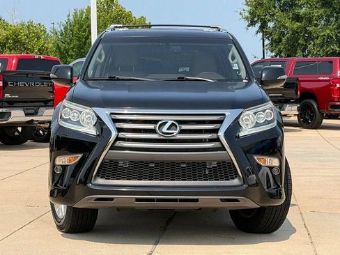 Used 2015 Lexus GX 460 w/ Premium Package AWD/4WD image 2