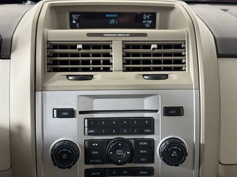 Used 2009 Mercury Mariner Premier image 5