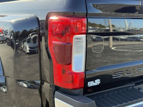 Used 2019 Ford F450 Lariat w/ Lariat Ultimate Package image 8