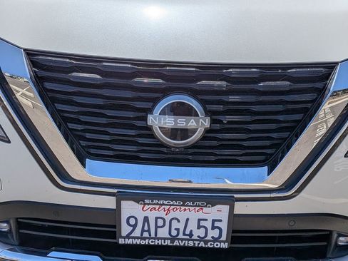 Used 2022 Nissan Rogue Platinum w/ Head-Up Display Package FWD image 34