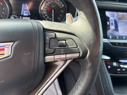 Used 2023 Cadillac XT6 Sport w/ Platinum Package AWD/4WD image 29