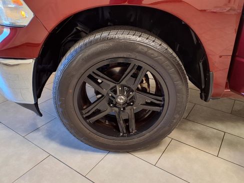 Used 2021 RAM 1500 Tradesman w/ Chrome Plus Package image 28