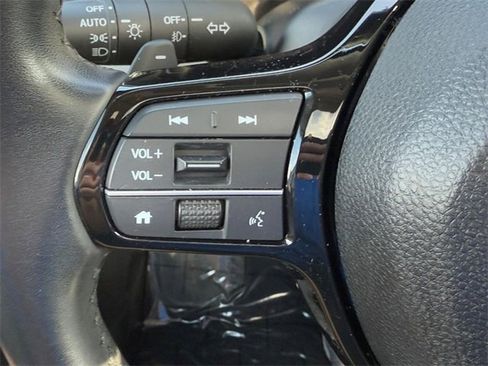 Used 2023 Honda Pilot Touring image 18