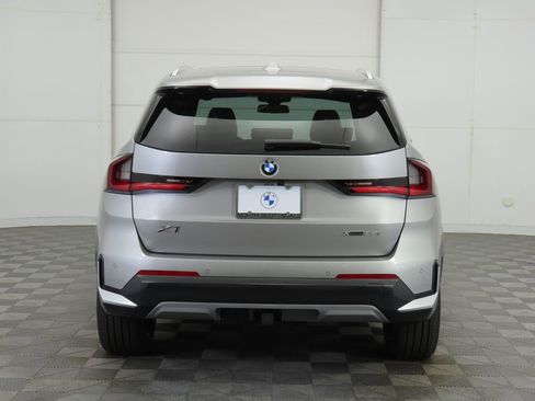 Used 2025 BMW X1 xDrive28i w/ Premium Package image 7