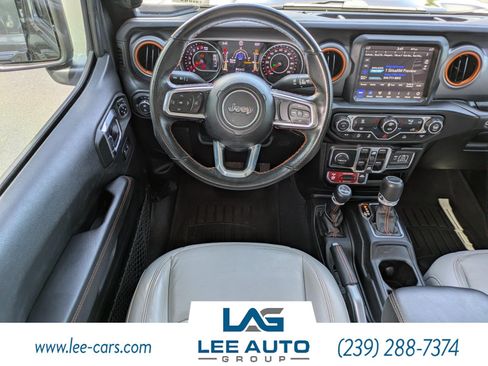 Used 2022 Jeep Gladiator Mojave w/ LED Lighting Group AWD/4WD image 13