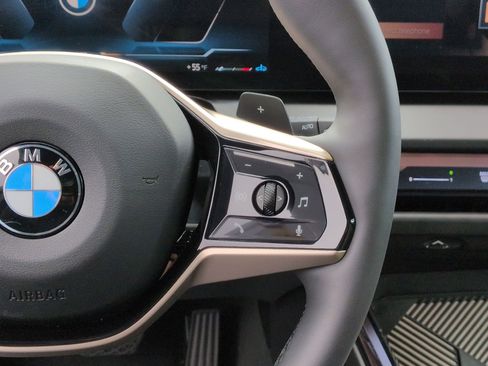 Used 2025 BMW X3 xDrive30i w/ Convenience Package image 20