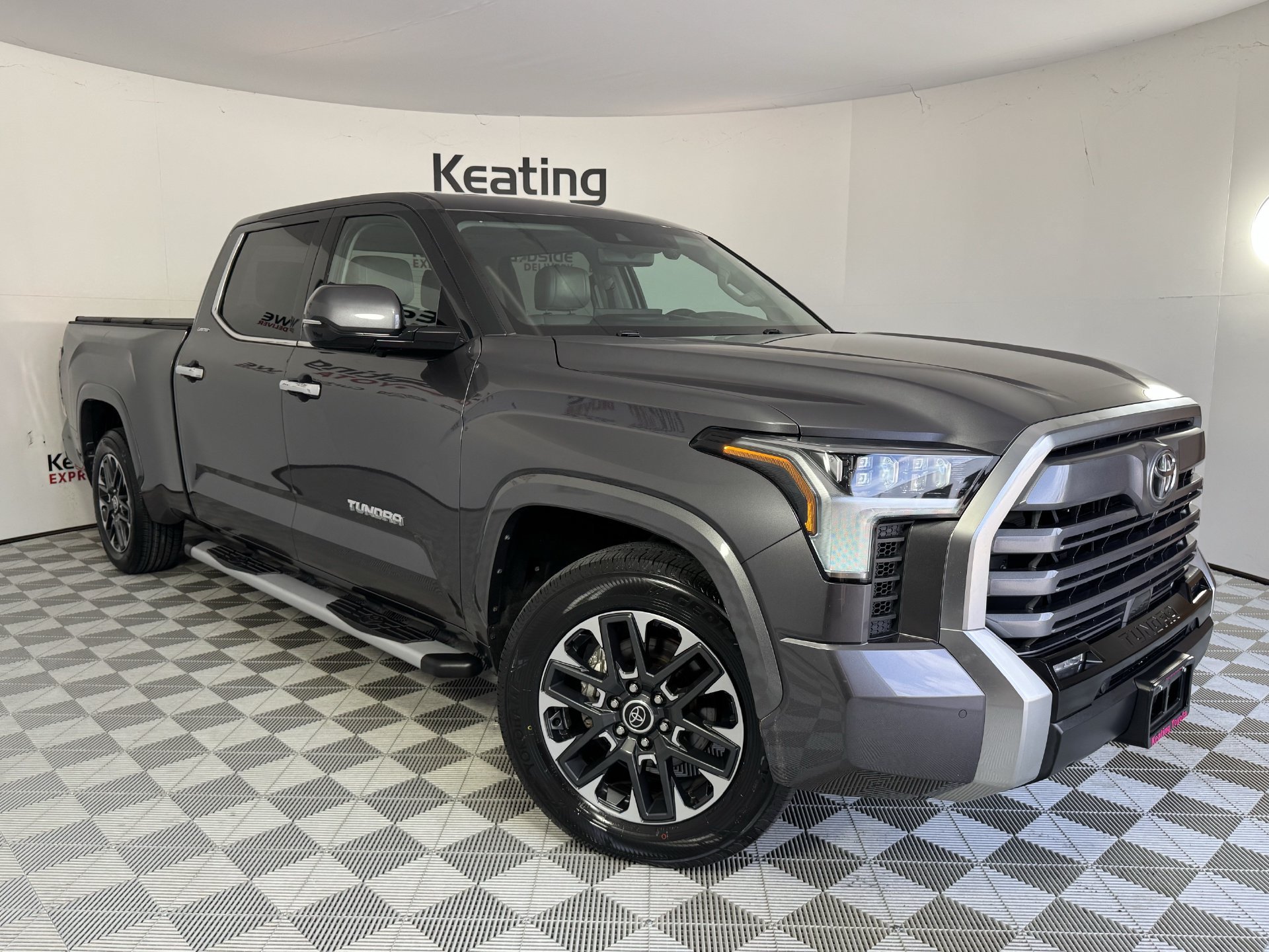 Used 2023 Toyota Tundra Limited RWD image 3