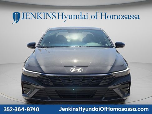 New 2026 Hyundai Elantra Sport image 11