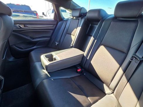 Used 2022 Honda Accord Sport image 18
