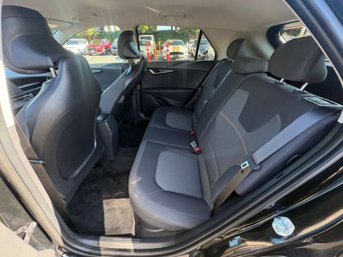 Used 2026 Kia Niro LX FWD image 23