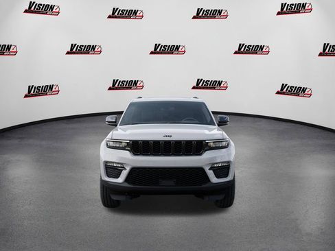 New 2025 Jeep Grand Cherokee Limited w/ Black Appearance Package AWD/4WD image 6