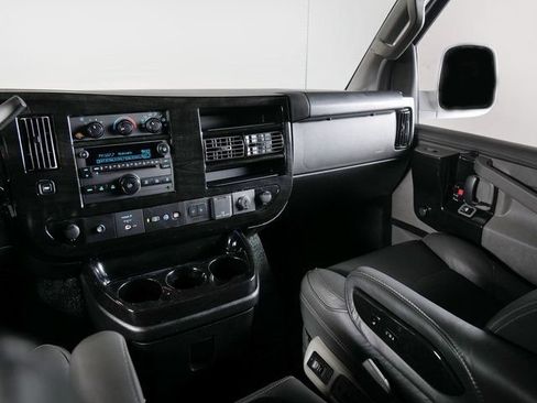 Used 2022 Chevrolet Express 2500 Extended w/ Enhanced Convenience Package RWD image 14