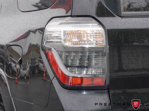 Used 2024 Toyota 4Runner TRD Off-Road Premium w/ Moonroof Package AWD/4WD image 20