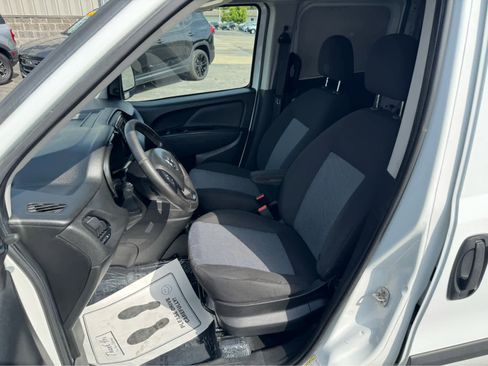 Used 2017 RAM ProMaster City Tradesman w/ Rear Back-up Camera Group image 10