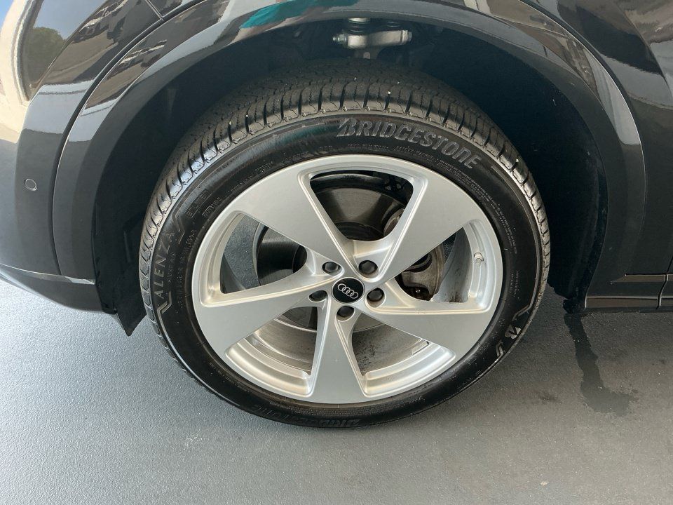 Certified 2025 Audi Q5 Premium w/ Premium Plus AWD/4WD image 26