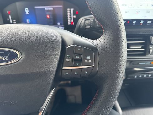 Certified 2024 Ford Escape ST-Line w/ Tech Pack #1 image 30