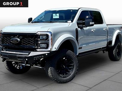 New 2026 Ford F250 Lariat w/ Black Appearance Package