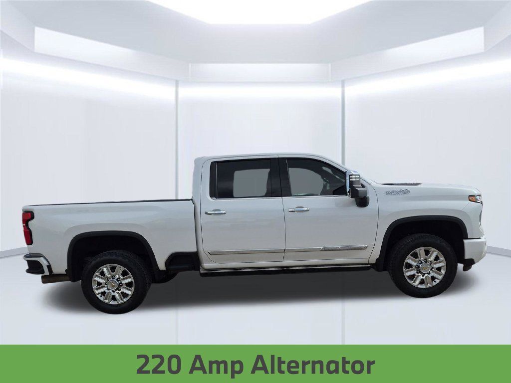 Used 2025 Chevrolet Silverado 2500 High Country w/ High Country Premium Package AWD/4WD image 8