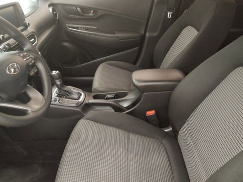 Used 2019 Hyundai Kona SE FWD image 17
