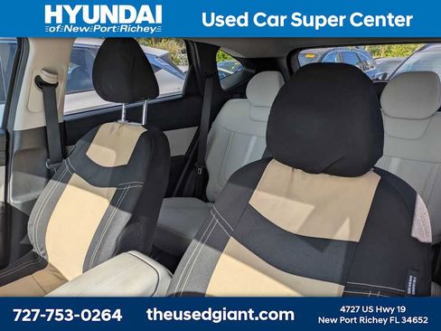 Used 2025 Hyundai Tucson SEL FWD image 3