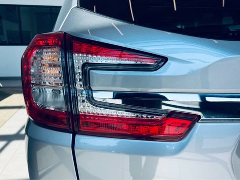 Used 2023 Subaru Ascent Touring AWD/4WD image 45