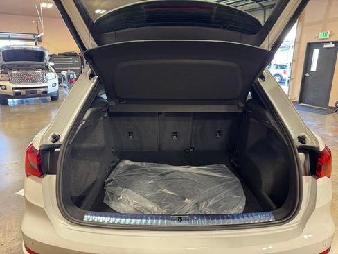 Used 2022 Audi Q3 2.0T Premium Plus AWD/4WD image 20