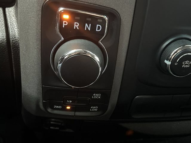 Used 2017 RAM 1500 Express AWD/4WD image 16