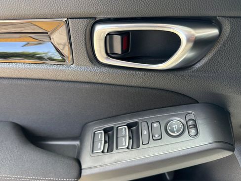 Used 2026 Honda Civic FWD Hybrid Sedan image 9