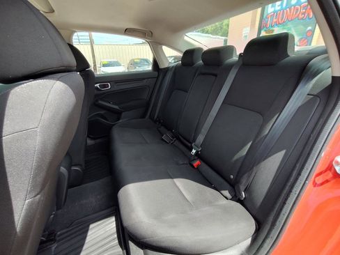 Used 2022 Honda Civic EX image 30