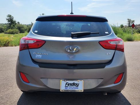 Used 2016 Hyundai Elantra GT FWD image 6