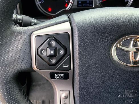 Used 2018 Toyota 4Runner SR5 Premium RWD image 23
