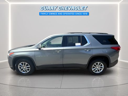 Used 2021 Chevrolet Traverse LT AWD/4WD image 9