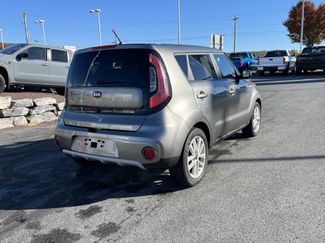 Used 2019 Kia Soul + video 3