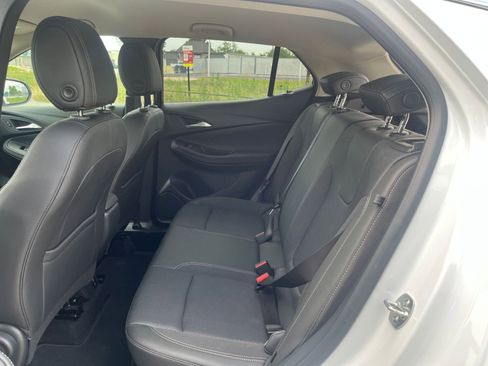 Used 2025 Buick Encore GX Preferred FWD image 23