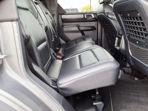 Certified 2025 Ford Bronco Badlands AWD/4WD image 14