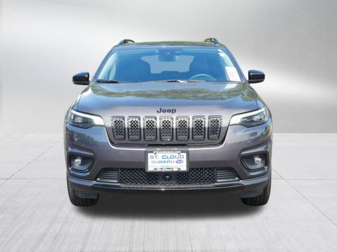 Used 2023 Jeep Cherokee Altitude Lux AWD/4WD image 2