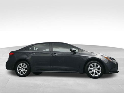 Used 2025 Toyota Corolla LE w/ Convenience Package FWD image 41