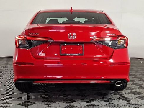 Used 2022 Honda Civic Sport image 8