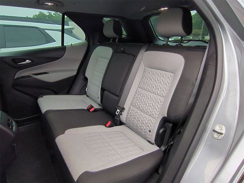 Certified 2023 Chevrolet Equinox LS image 19