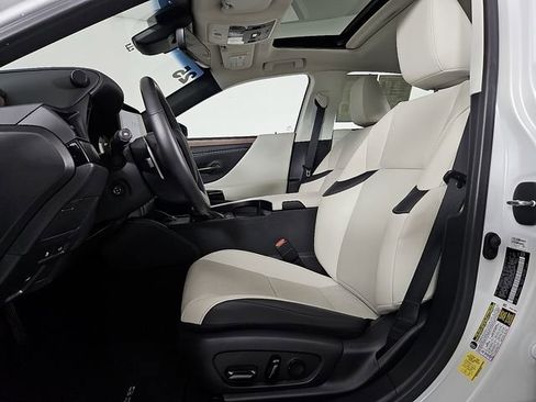 Used 2025 Lexus ES 350 350 w/ Premium Package image 15