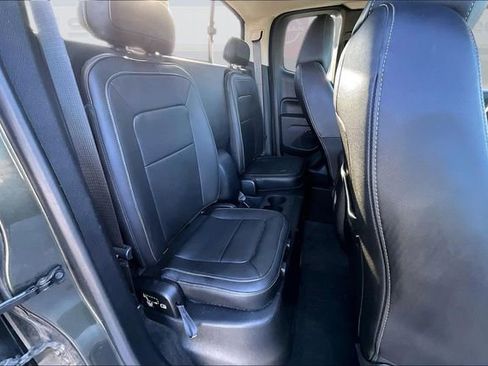 Used 2018 Chevrolet Colorado ZR2 image 18