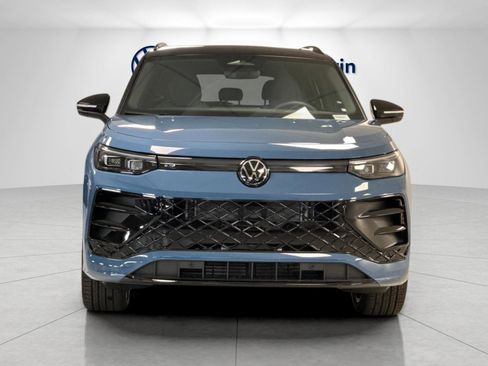 New 2026 Volkswagen Tiguan SE R-Line AWD/4WD image 8