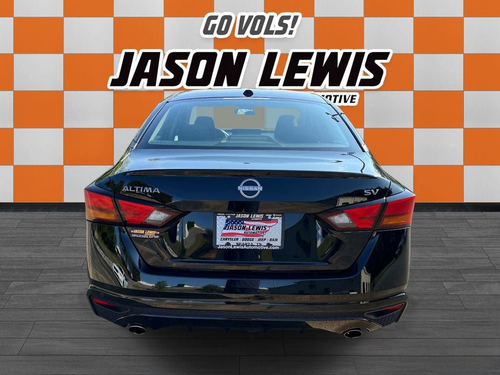 Used 2024 Nissan Altima 2.5 SV w/ SV Premium Package FWD image 4