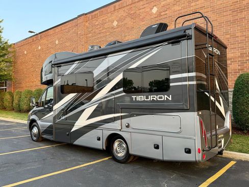 Used 2020 Mercedes-Benz Sprinter 3500 image 6