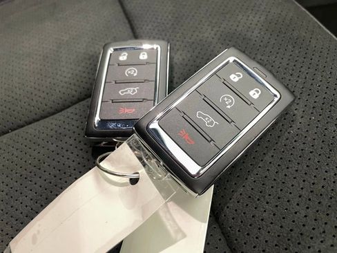 New 2025 Jeep Grand Cherokee L Laredo AWD/4WD image 46